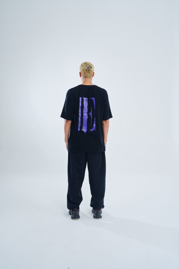 Melted logo | Classic Tee | Black Violet - Image 2