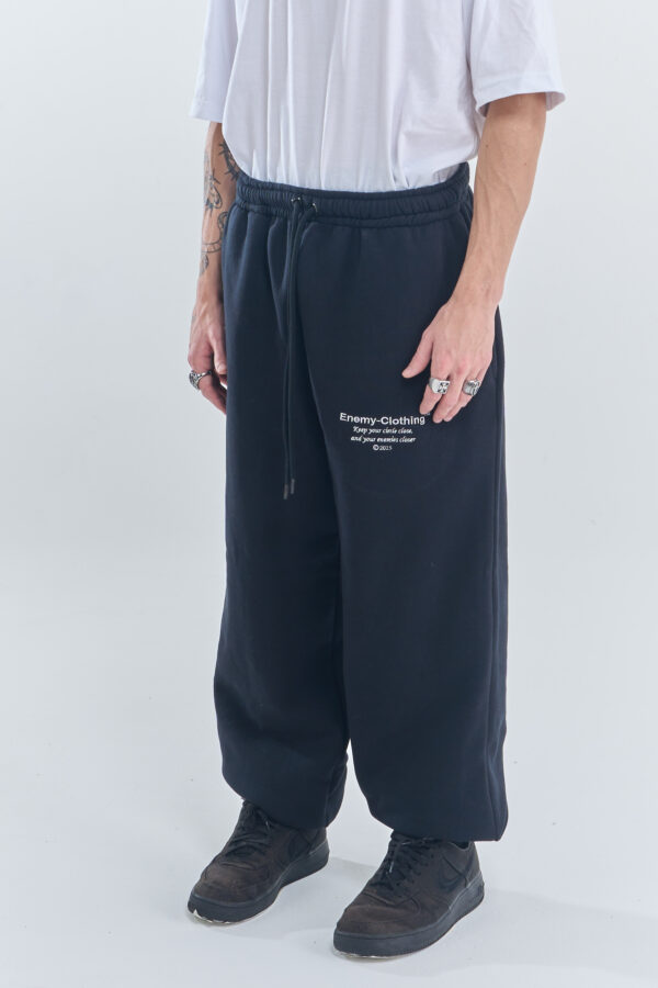 Keep Your Circle Close | Frisa Pants | Black - Image 4